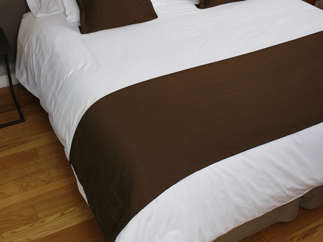 Pie de Cama Tela Pana